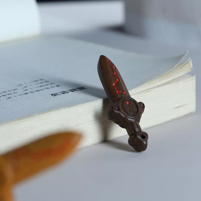 Heavenly Lightning Seven-Star Sword Guardian Pendant