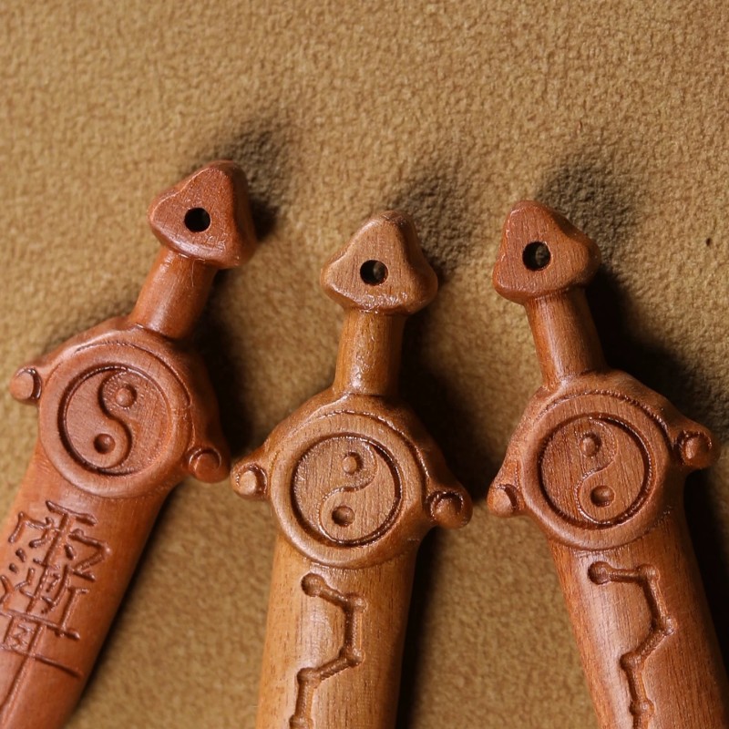 Heavenly Lightning Seven-Star Sword Guardian Pendant