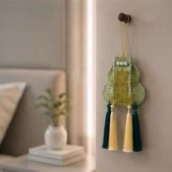 Duanwu Guardian Gourd Sachet – Chinese Fragrant Protection Charm